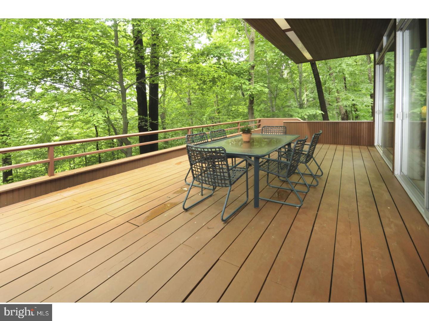 2860 Paper Mill Road Huntingdon Valley, PA 19006 - Photo 13 of 25