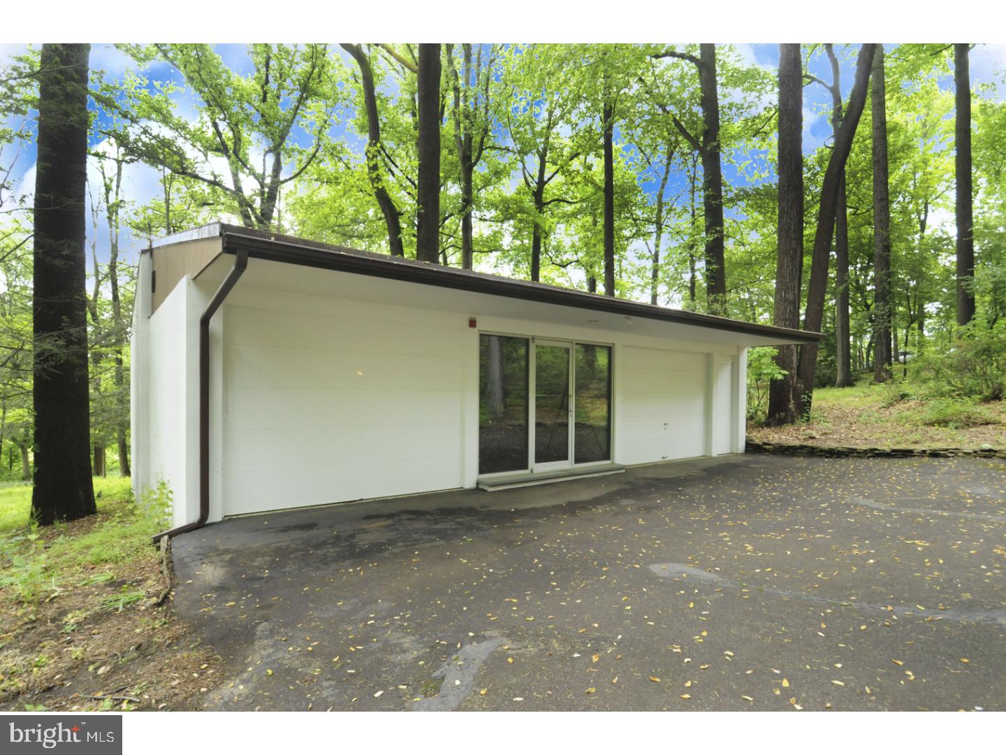 2860 Paper Mill Road Huntingdon Valley, PA 19006 - Photo 24 of 25