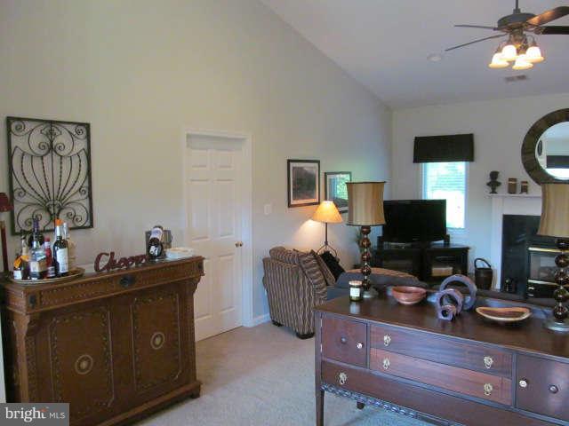 8054 Leeds Manor Road Marshall, VA 20115 - Photo 13 of 27 Family Room