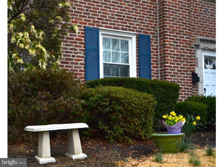 261 Ridgewood Road Springfield, PA 19064 - Photo 4 of 22