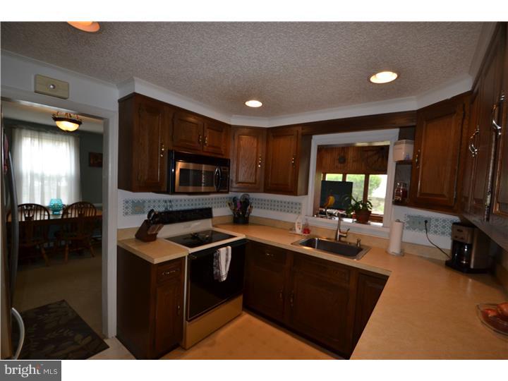 261 Ridgewood Road Springfield, PA 19064 - Photo 6 of 22