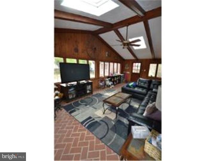 261 Ridgewood Road Springfield, PA 19064 - Photo 10 of 22