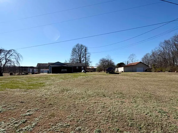 $144,600 | 254 Michie Road, Michie, TN 38357