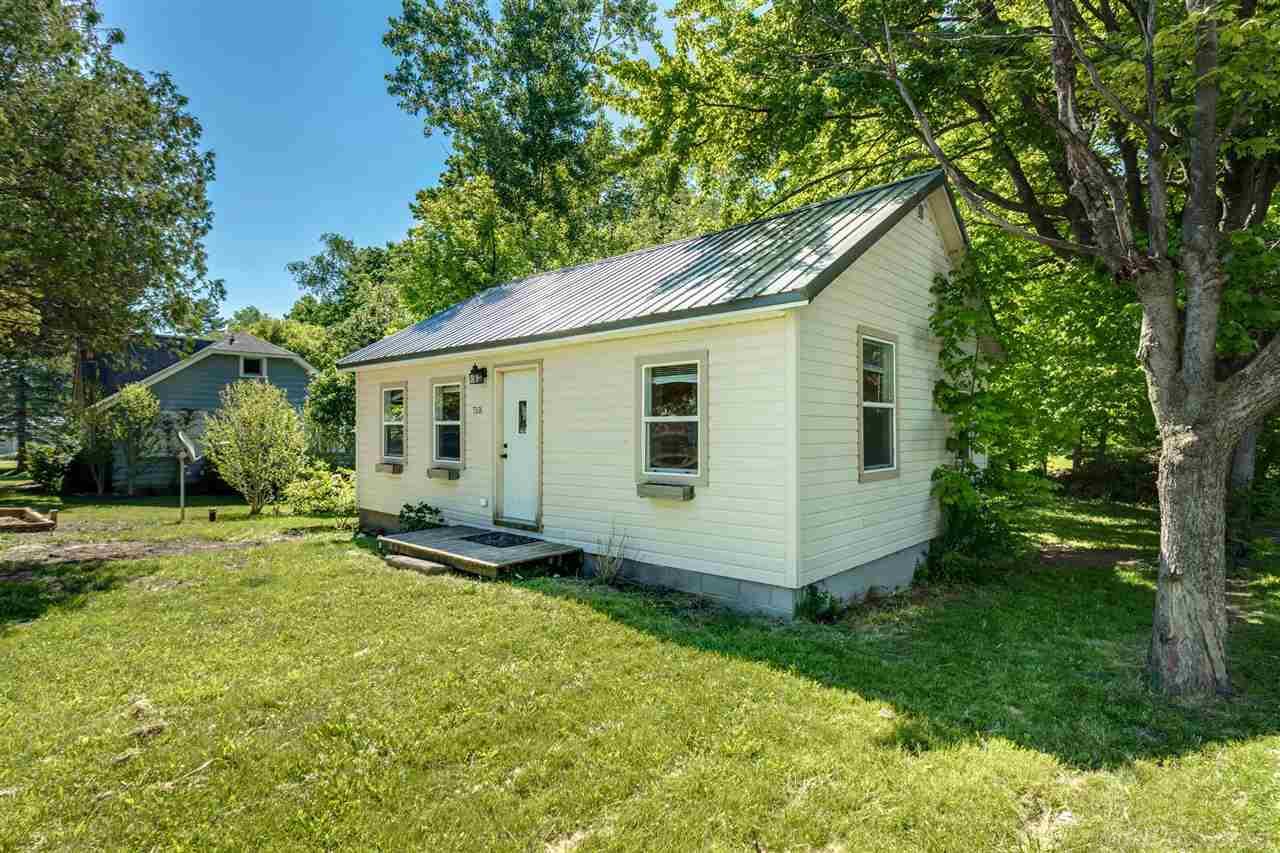 7326 Shoreward Road Lexington, MI 48450 - Photo 1 of 29