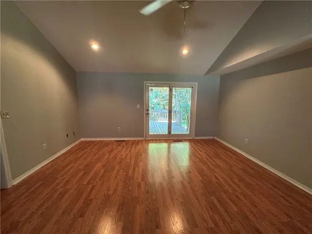 $450,000 | 83 Valley Lane, Portsmouth, RI 02871