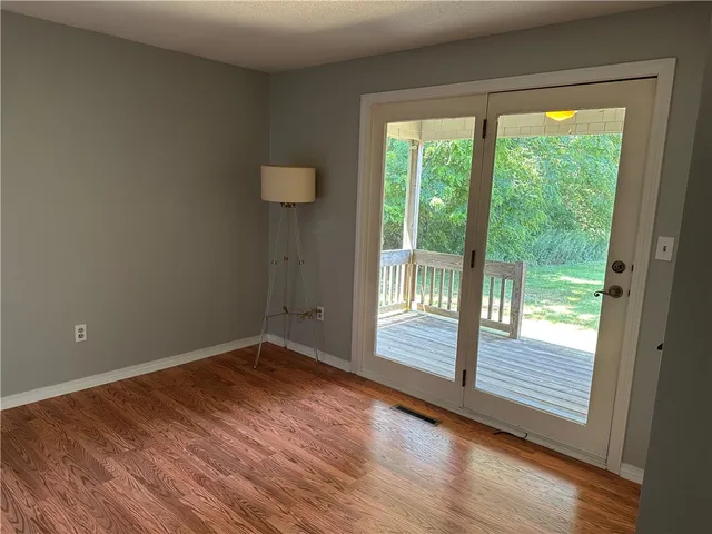 $450,000 | 83 Valley Lane, Portsmouth, RI 02871