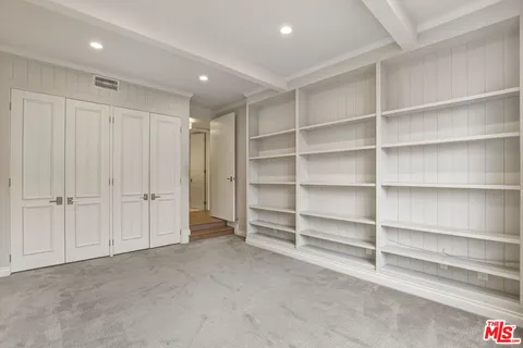 $1,200,000 | 1260 South Beverly Glen Boulevard, Unit 304, Los Angeles, CA 90024