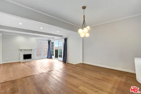 $1,200,000 | 1260 South Beverly Glen Boulevard, Unit 304, Los Angeles, CA 90024