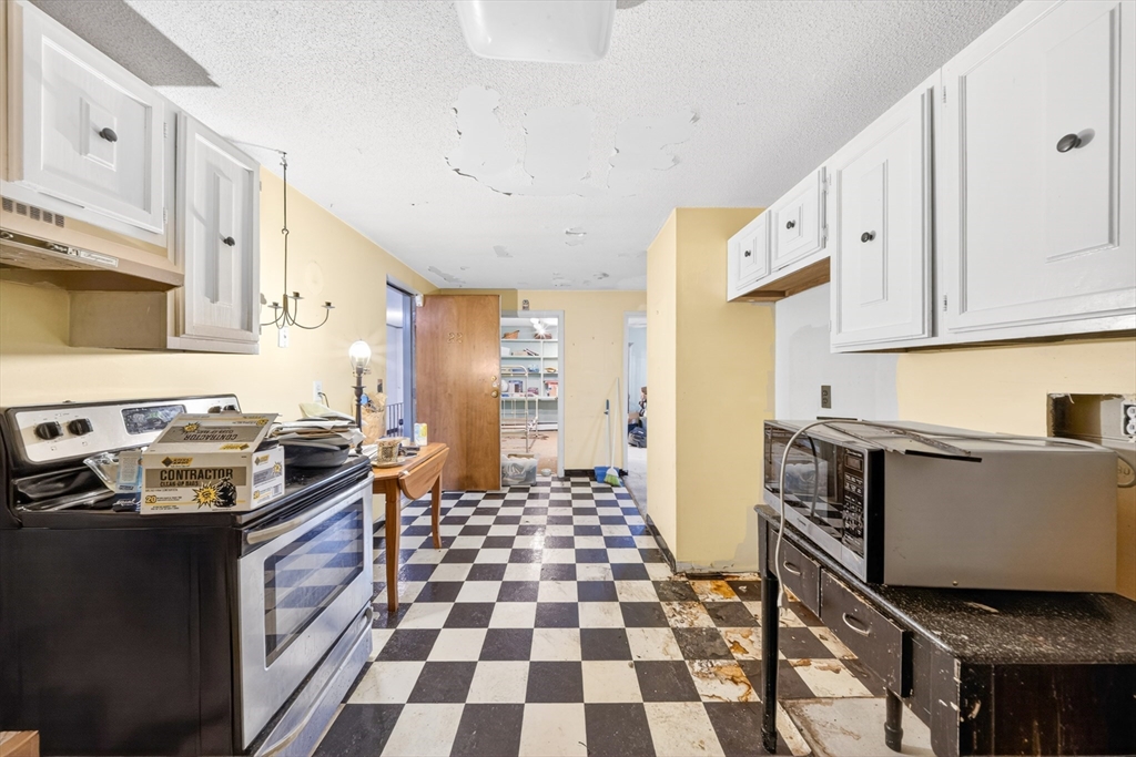 15 Lawrence Road, Unit 22 Rowley, MA 01969 - Photo 32 of 33