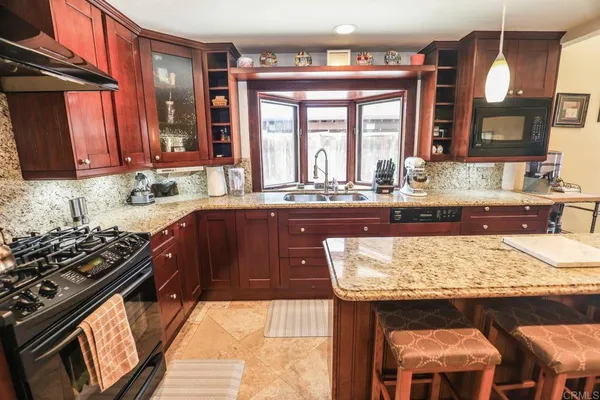 $927,500 | 1560 Cavern Point Court, Chula Vista, CA 91911