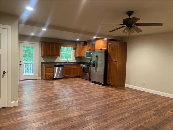 $2,100 | 116 River Flow Drive, Dahlonega, GA 30533