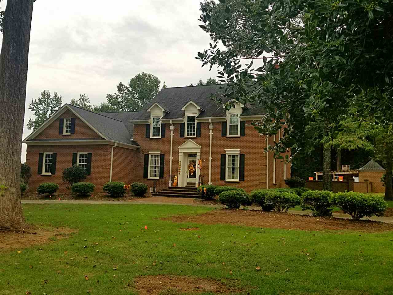 205 Lakewinds Boulevard Inman, SC 29349 - Photo 1 of 25