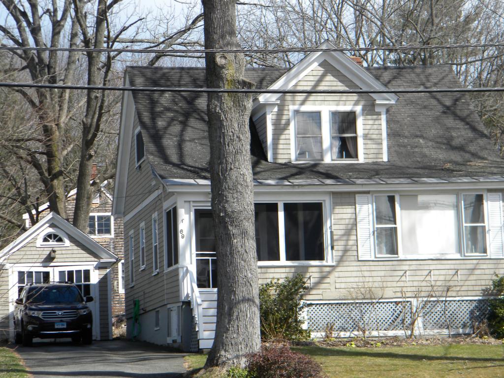 69 Whipple Road Kittery, ME 03904 - Photo 8 of 33 Gallery Image 8