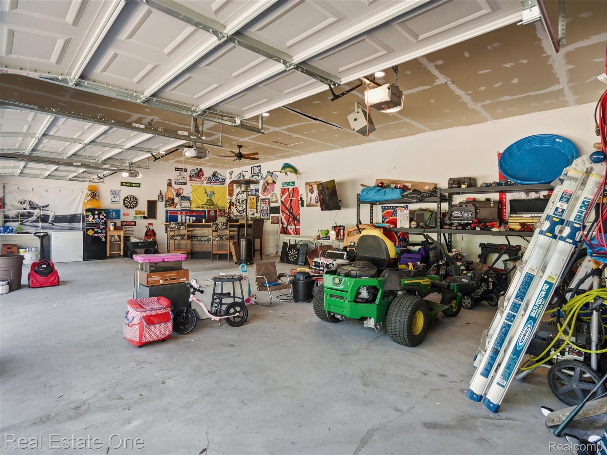 879 North Hacker Road Howell, MI 48843 - Photo 45 of 54 50-DSC02923 2.jpg