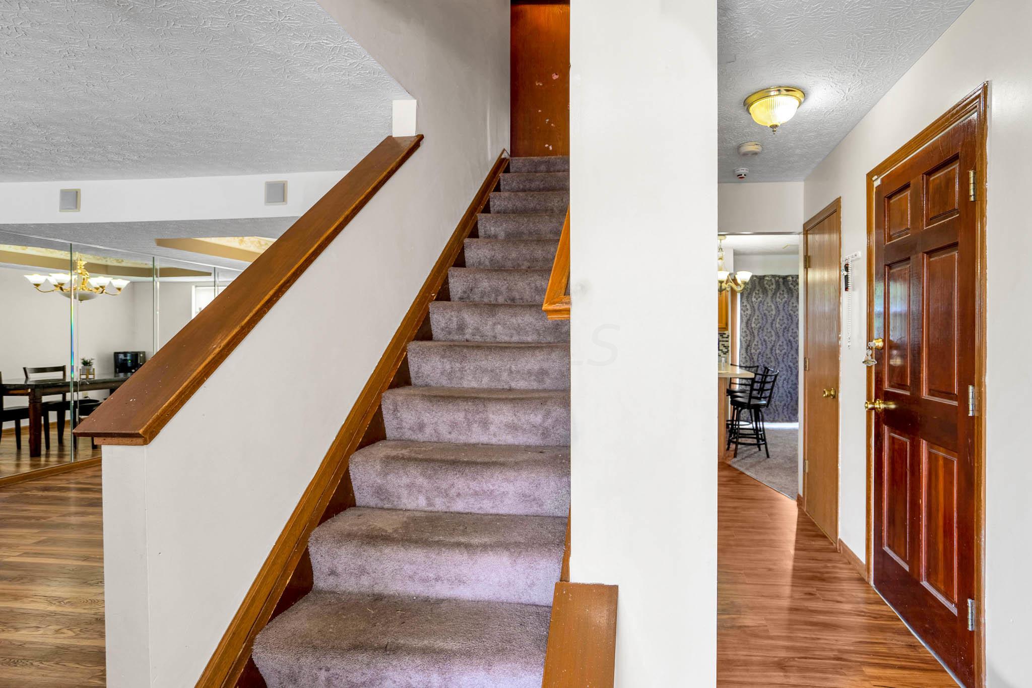 2837 Raphael Drive Columbus, OH 43232 - Photo 11 of 20 Gallery Image 11
