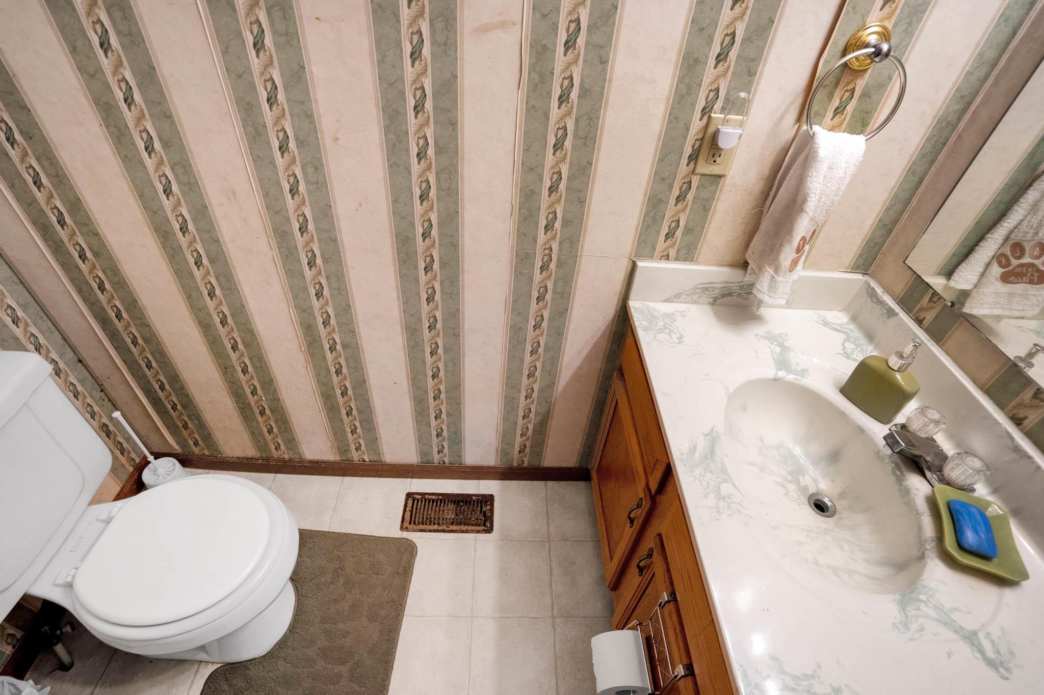 2837 Raphael Drive Columbus, OH 43232 - Photo 12 of 20 Gallery Image 12