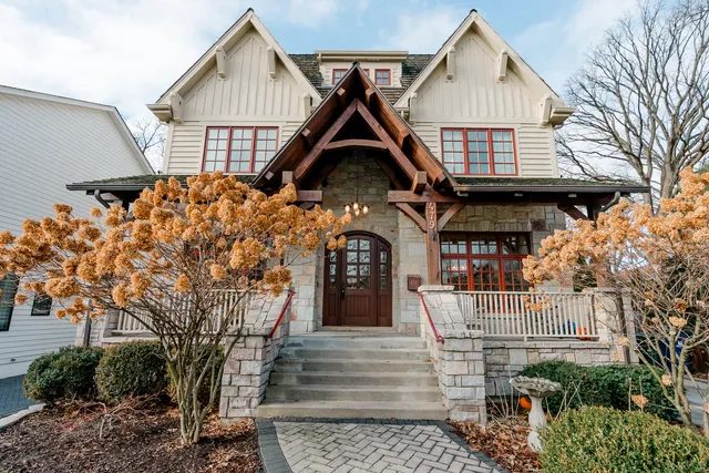 $1,599,000 | 479 South Julian Street, Naperville, IL 60540