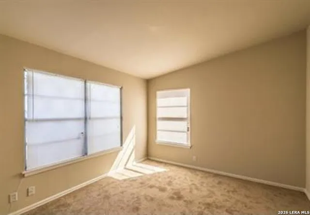 $1,700 | 7527 Dell Oak Drive, San Antonio, TX 78218