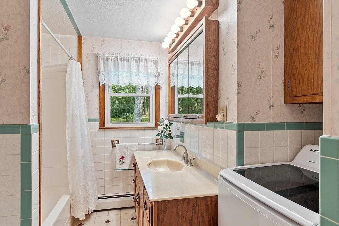 5 Marblehead Road Windham, NH 03087 - Photo 11 of 40