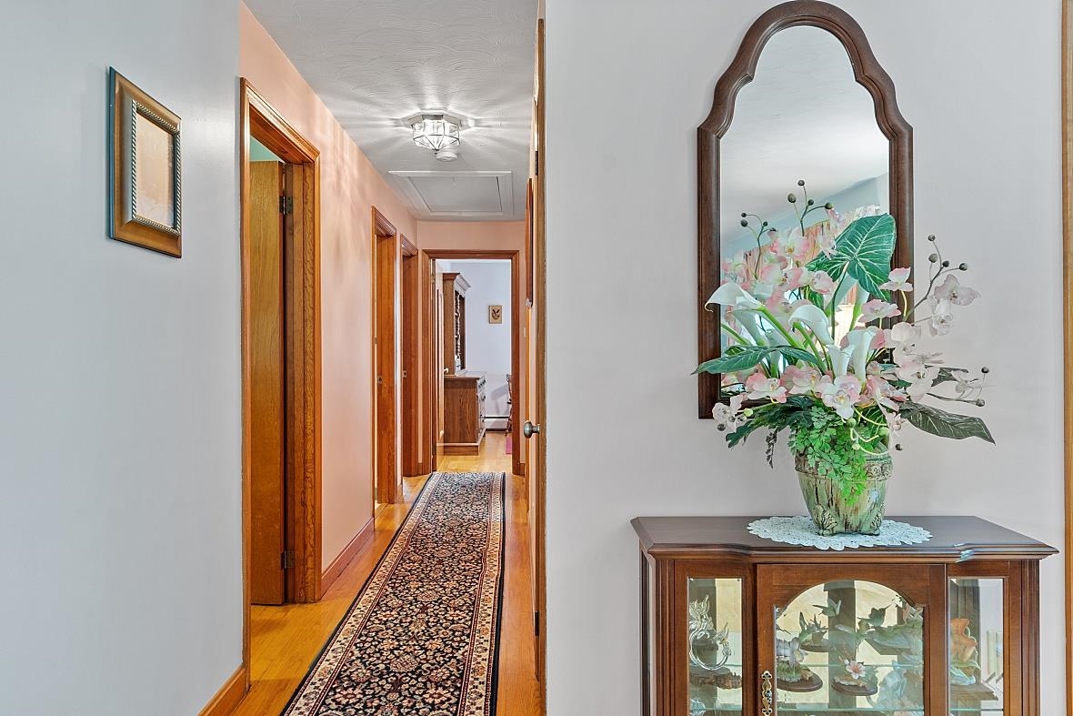 5 Marblehead Road Windham, NH 03087 - Photo 9 of 40