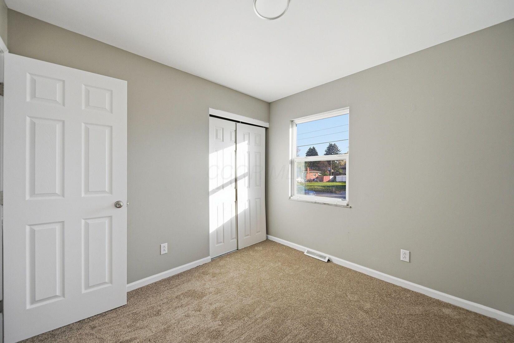 1637 South James Road Columbus, OH 43209 - Photo 34 of 52