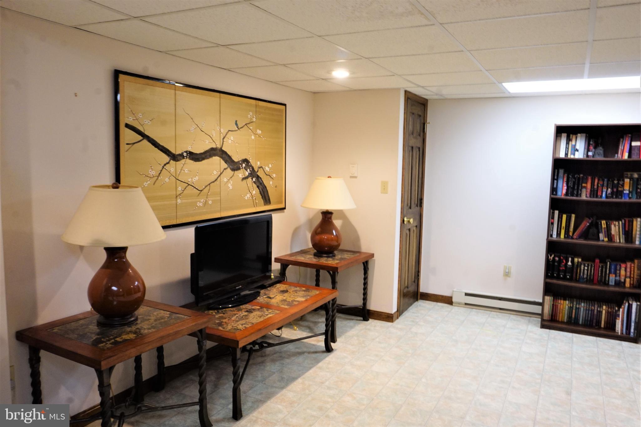 425 Ridge Avenue Hanover, PA 17331 - Photo 29 of 44 Gallery Image 29