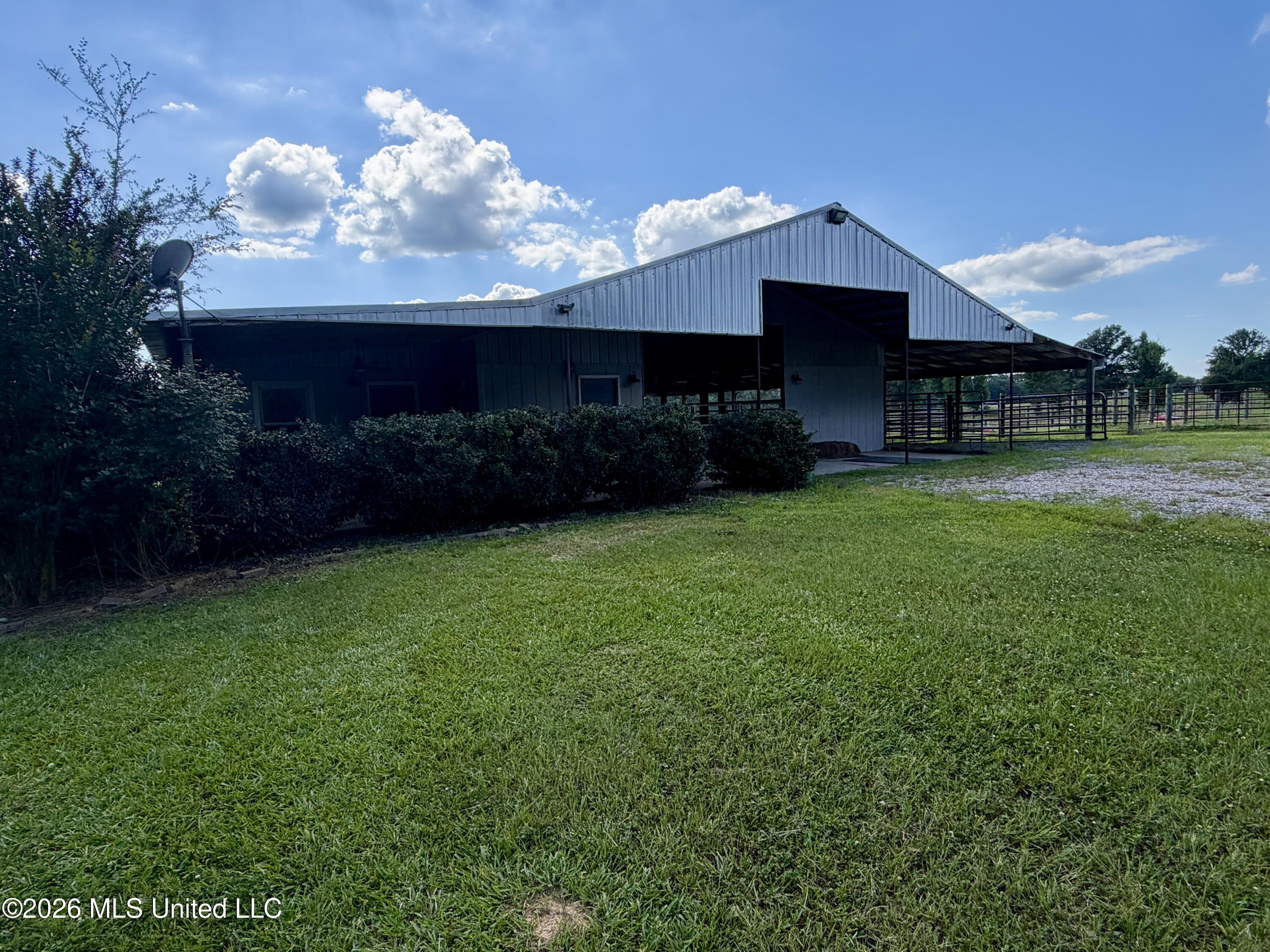 1071 Williams Road Wesson, MS 39191 - Photo 7 of 48 IMG_2809