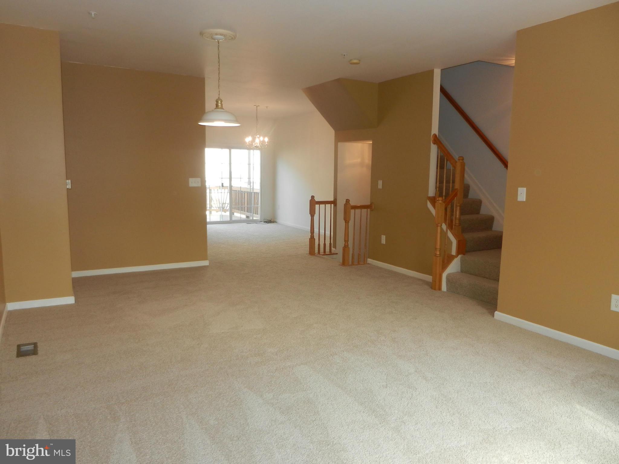 5 Rockingham Court Germantown, MD 20874 - Photo 8 of 13 Interior (General)