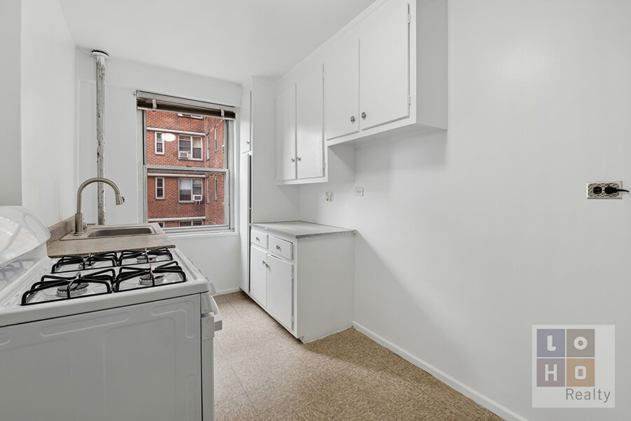 570 Grand Street, Unit H1504 Manhattan, NY 10002 - Photo 7 of 19