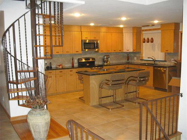 11 Elliott Road Everett, MA 02149 - Photo 1 of 20 Gallery Image 1