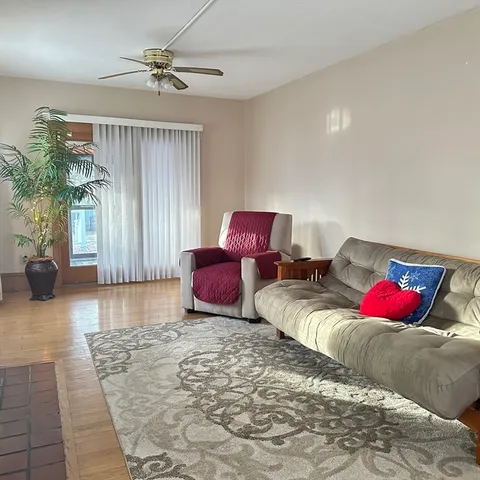 $374,500 | 40 Peekskill Avenue, Springfield, MA 01129