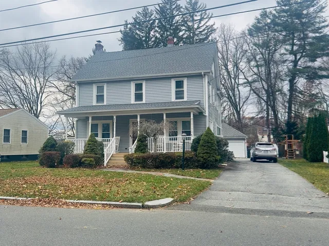 $374,500 | 40 Peekskill Avenue, Springfield, MA 01129