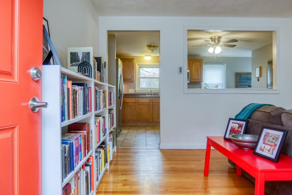116 Sandy Hill Road Northampton, MA 01062 - Photo 3 of 25