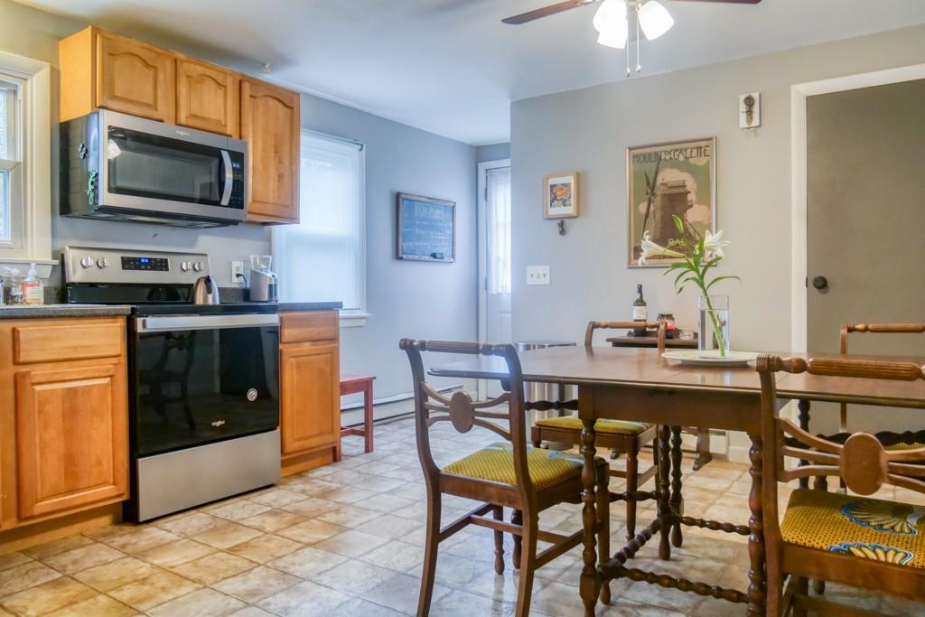 116 Sandy Hill Road Northampton, MA 01062 - Photo 6 of 25