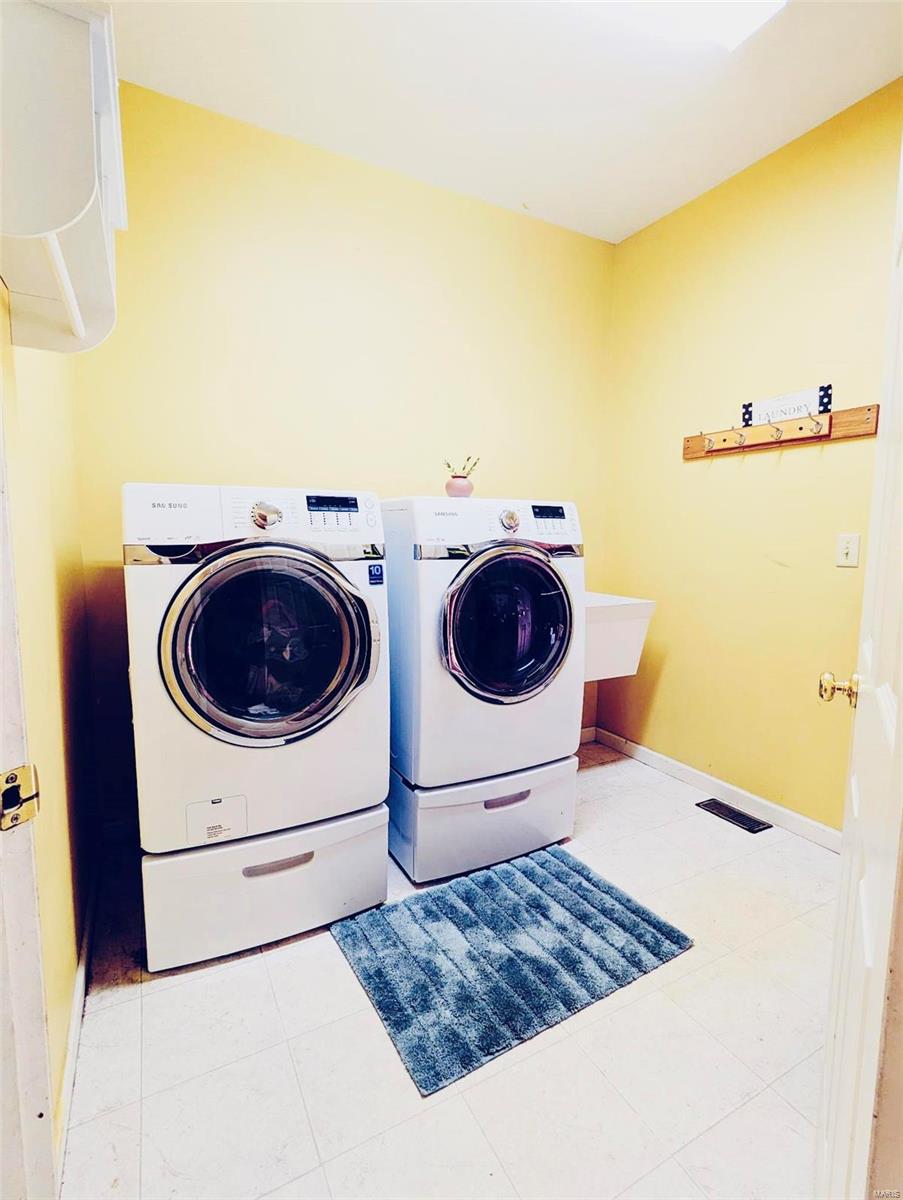 426 Remington Pl Drive Ballwin, MO 63021 - Photo 19 of 23