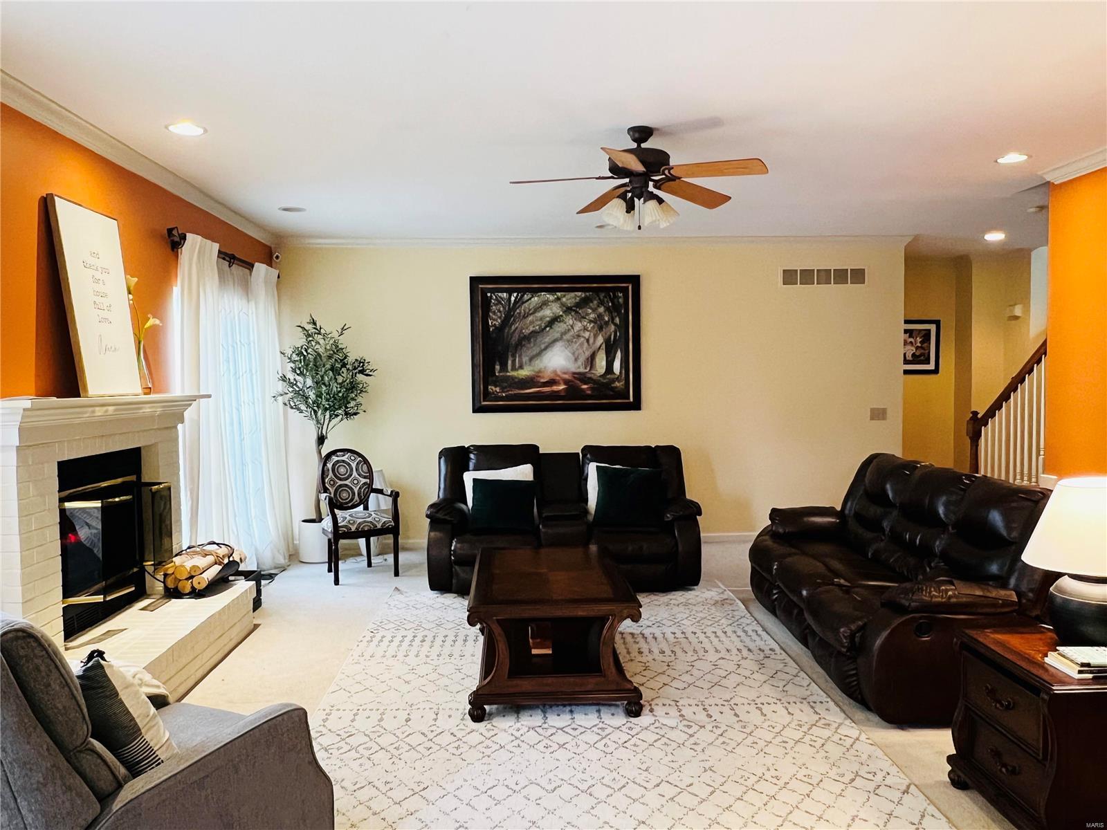 426 Remington Pl Drive Ballwin, MO 63021 - Photo 10 of 23