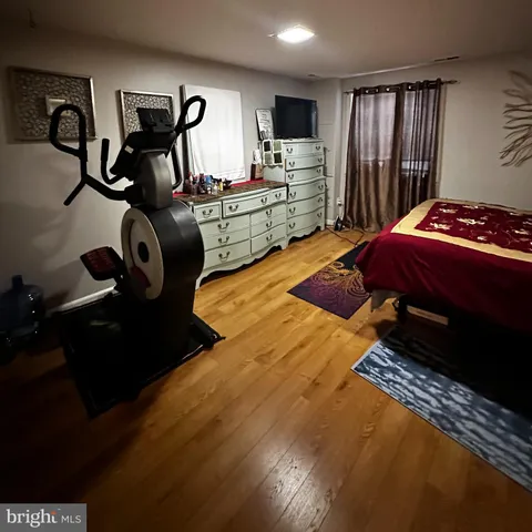 $400,000 | 20592 Strath Haven Drive, Gaithersburg, MD 20886