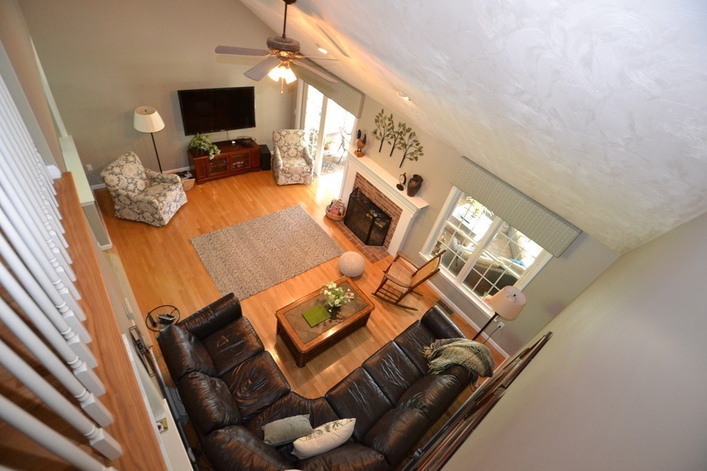 90 Riverside Drive Wrentham, MA 02093 - Photo 5 of 21 Gallery Image 5