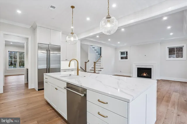 $2,995,000 | 7303 Pomander Lane, Chevy Chase, MD 20815