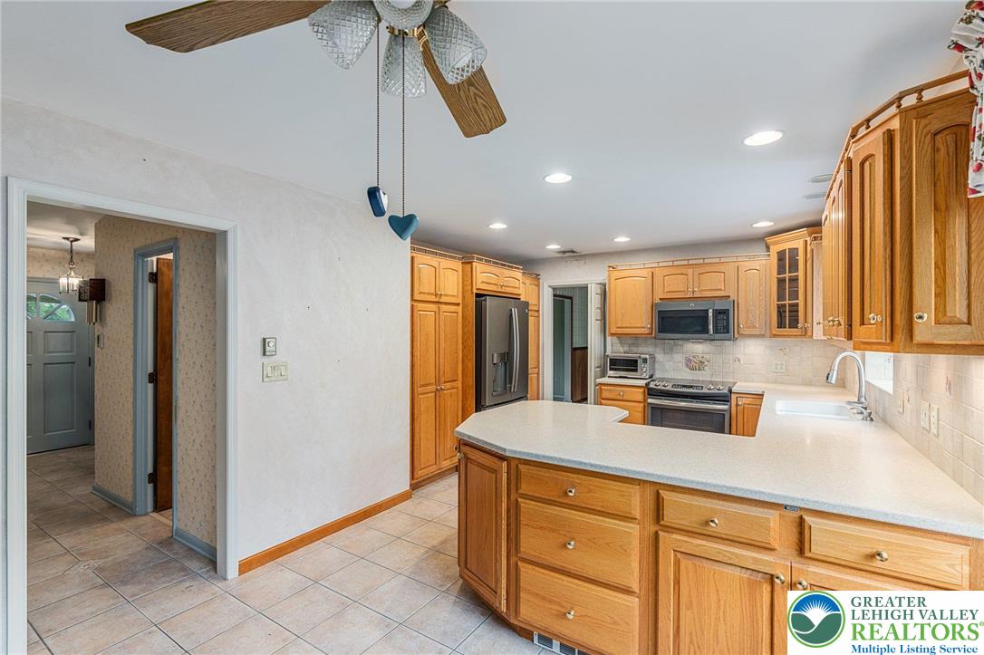 4525 Scheidys Road Coplay, PA 18037 - Photo 24 of 58