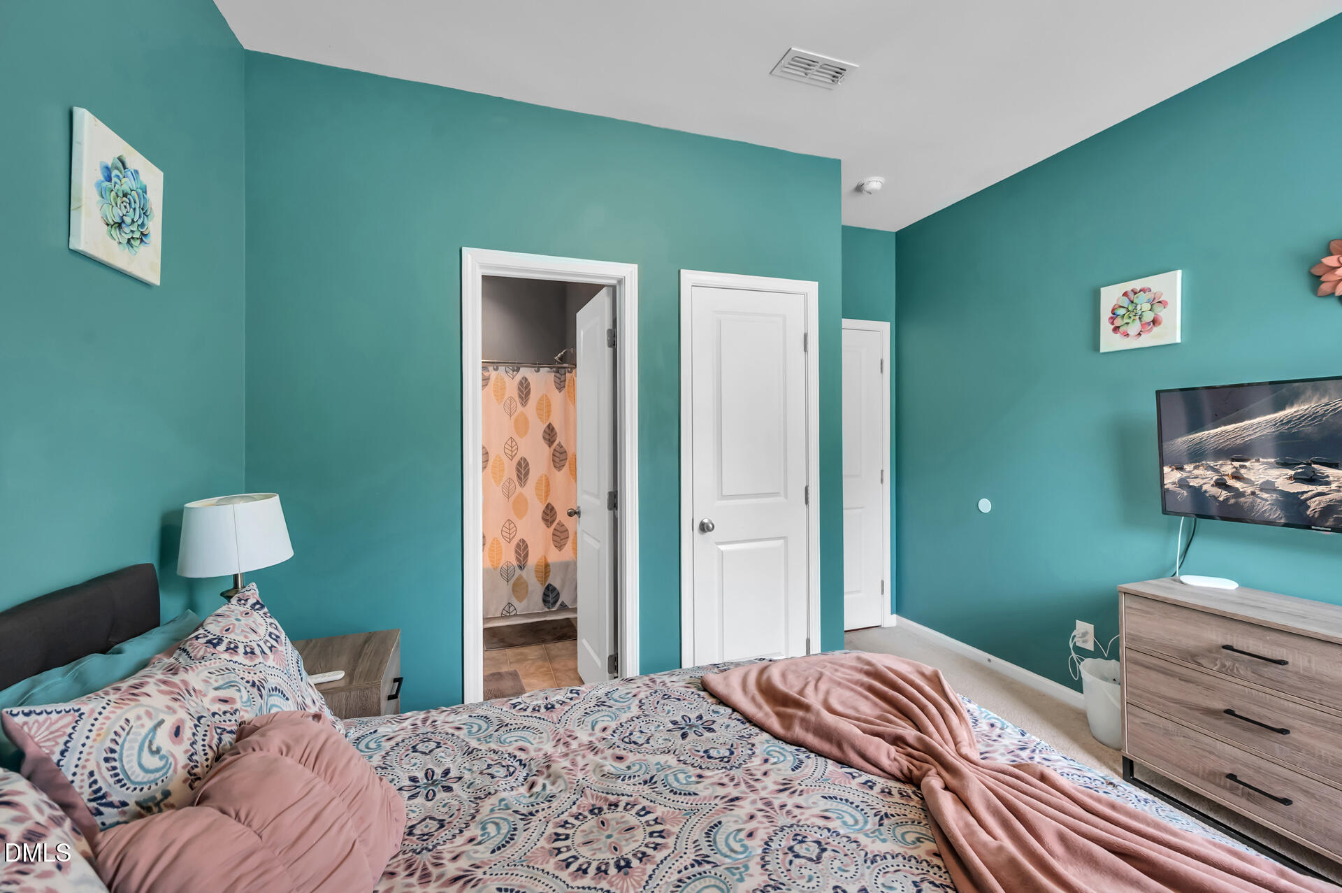 409 Pacific Heights Road Knightdale, NC 27545 - Photo 13 of 41 FAR_4809