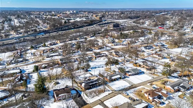 $449,900 | 9836 Charwick Drive, St. Louis, MO 63128