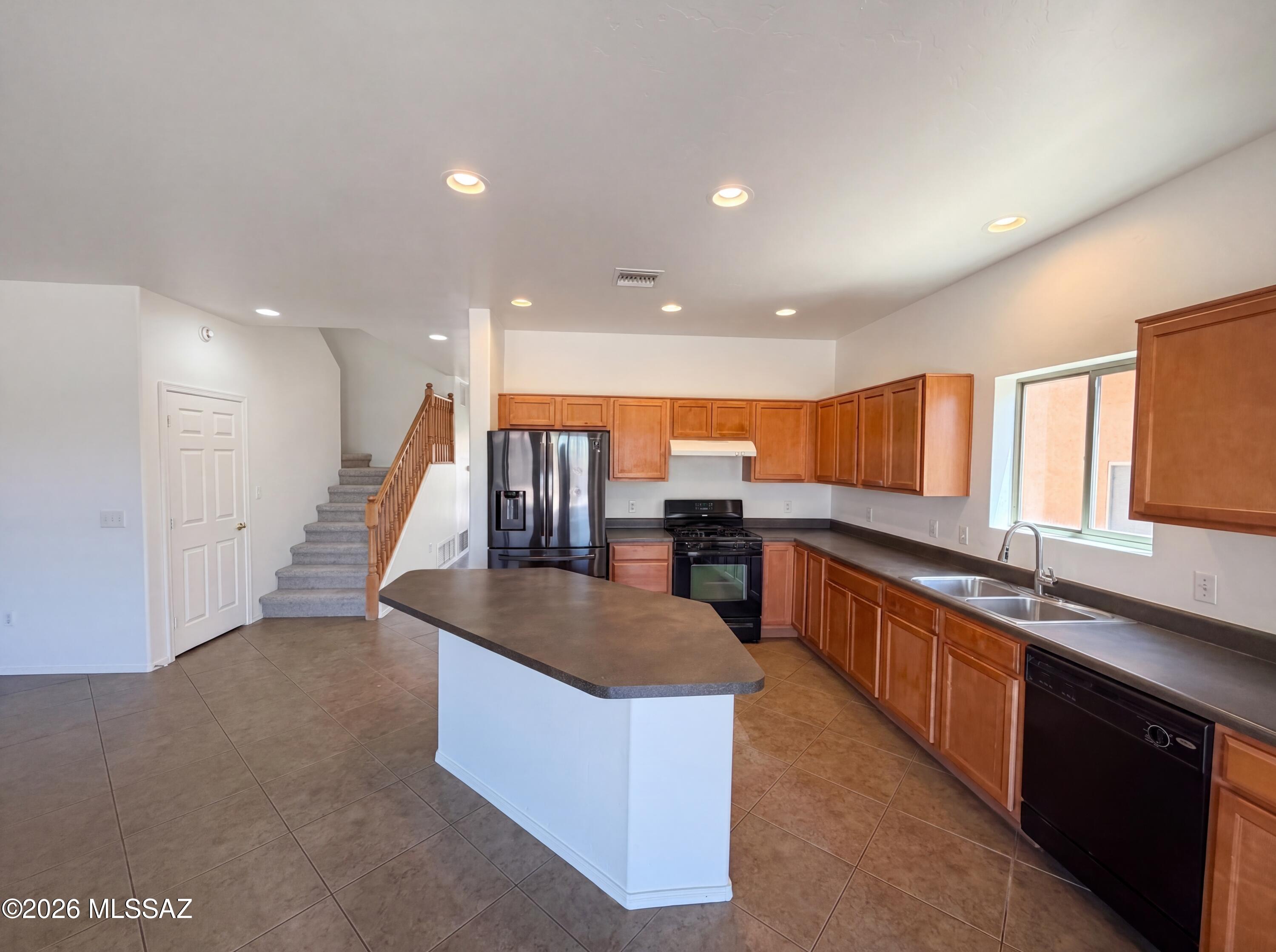 10431 East Rita Ranch Crossing Circle Tucson, AZ 85747 - Photo 8 of 24