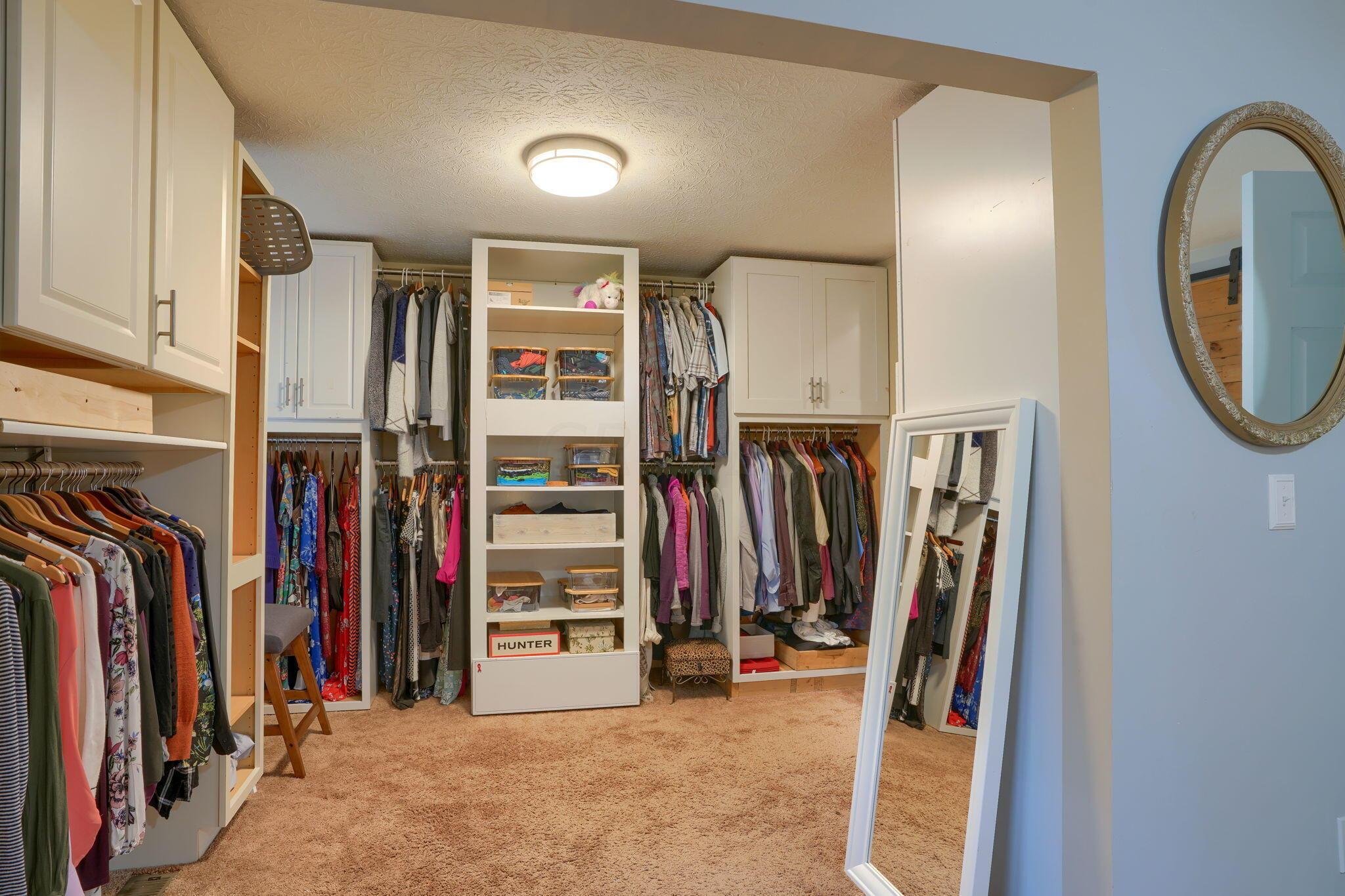 2450 Merbrook Road Columbus, OH 43235 - Photo 46 of 51 2450 Merbrook Rd (43)
