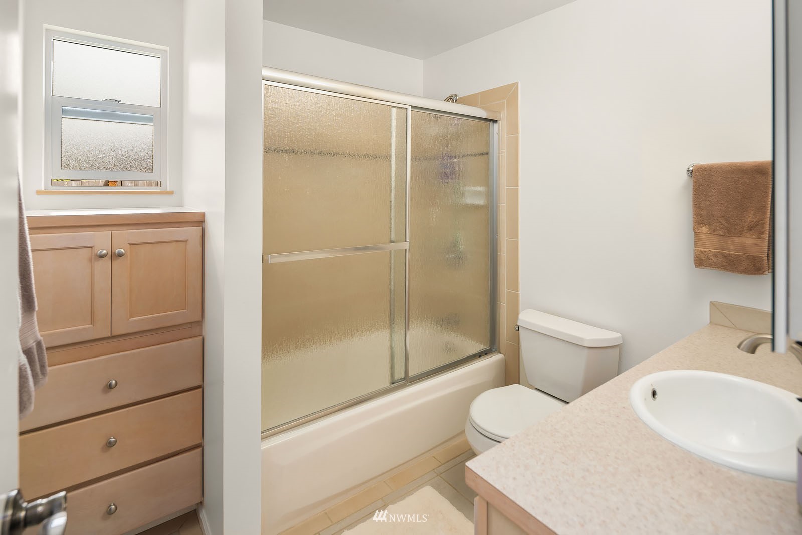 930 North 31st Street Renton, WA 98056 - Photo 11 of 24 Gallery Image 11