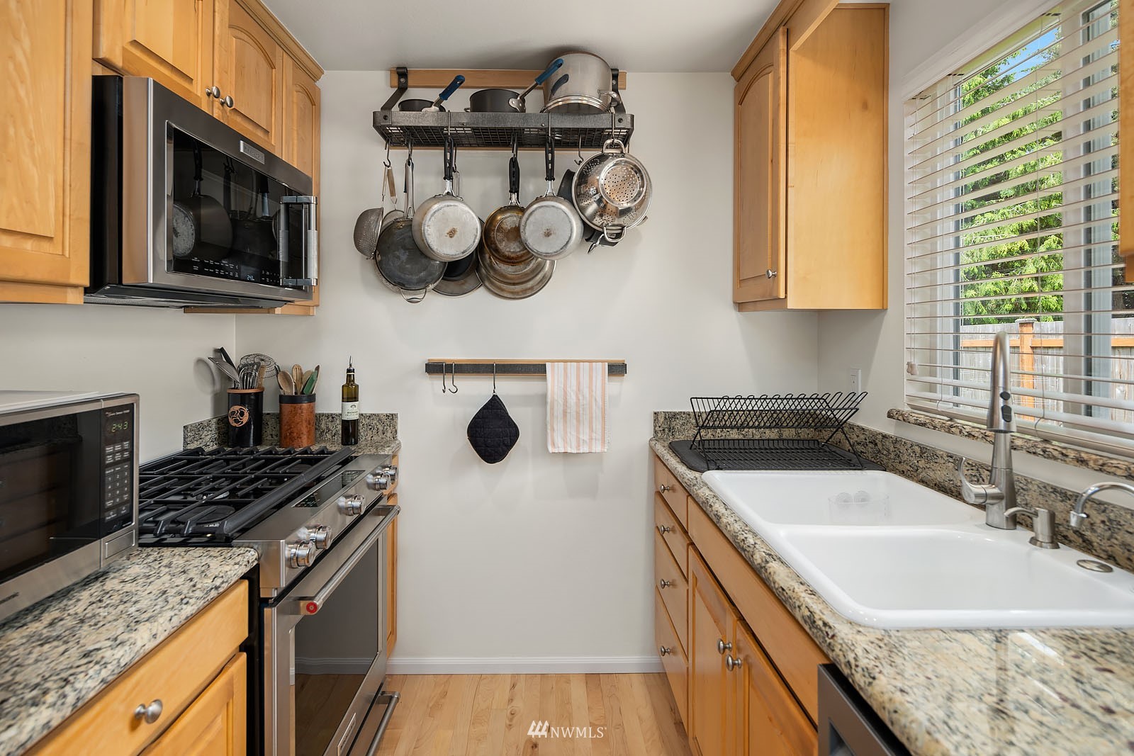 930 North 31st Street Renton, WA 98056 - Photo 8 of 24 Gallery Image 8