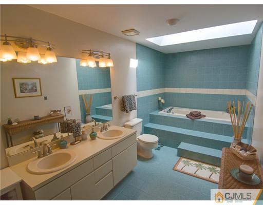 1 Springfield Road East Brunswick, NJ 08816 - Photo 12 of 23 Gallery Image 12