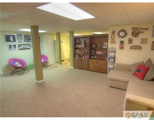 1 Springfield Road East Brunswick, NJ 08816 - Photo 17 of 23 Gallery Image 17