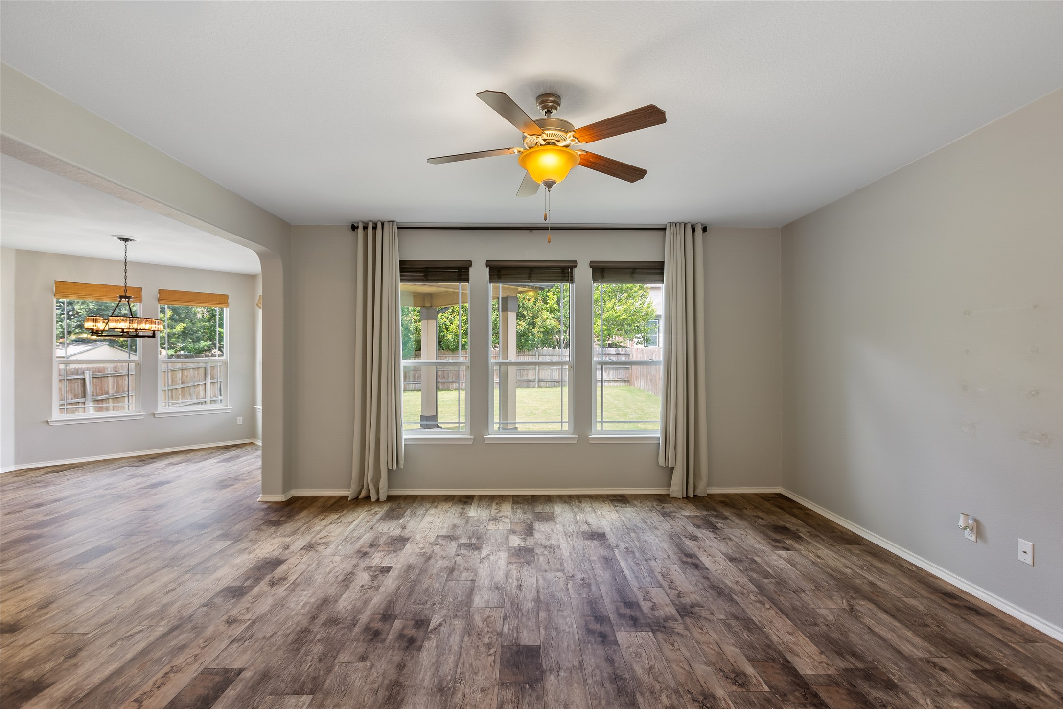 1420 Crested Butte Way Georgetown, TX 78626 - Photo 14 of 39
