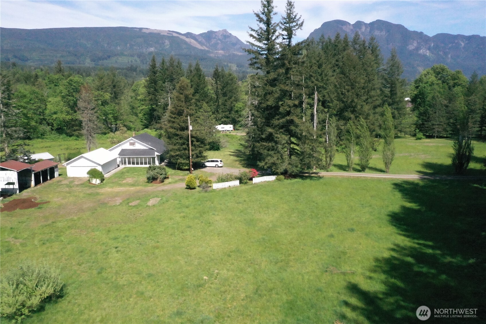 38013 Highway 2 Sultan, WA 98294 - Photo 23 of 33